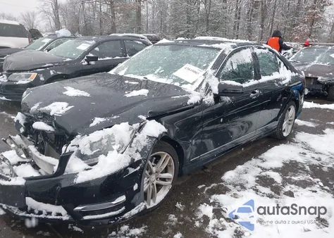 2013 Mercedes-Benz C 300 Sport 4Matic from USA, damaged, VIN WDDGF8AB3DR296229